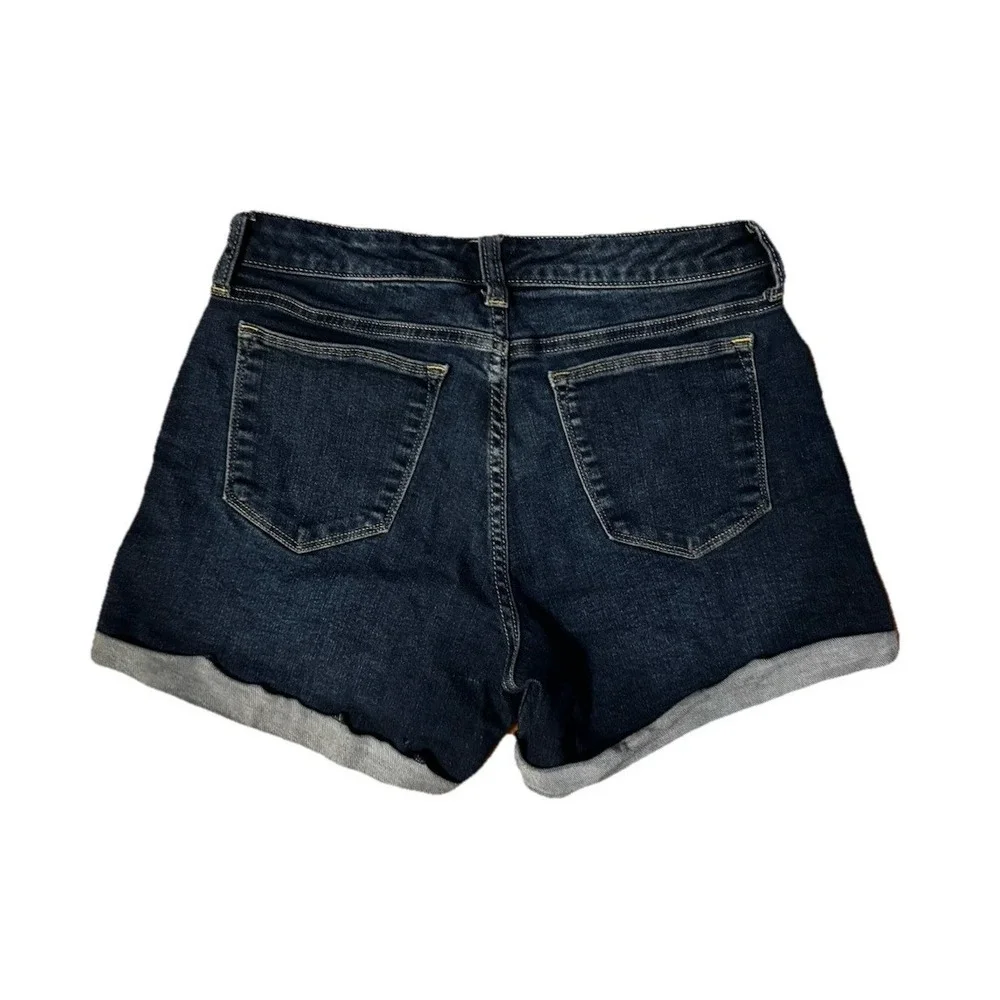 ARIZONA Jean Co. Women's‎ Size 9 Mid-Rise Cuffed Dark Wash Denim Jean Shorts